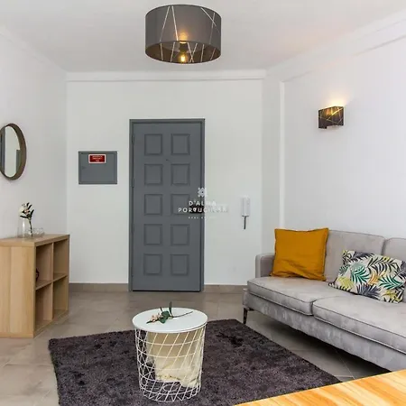 D Alma Julio Dinis Apartment